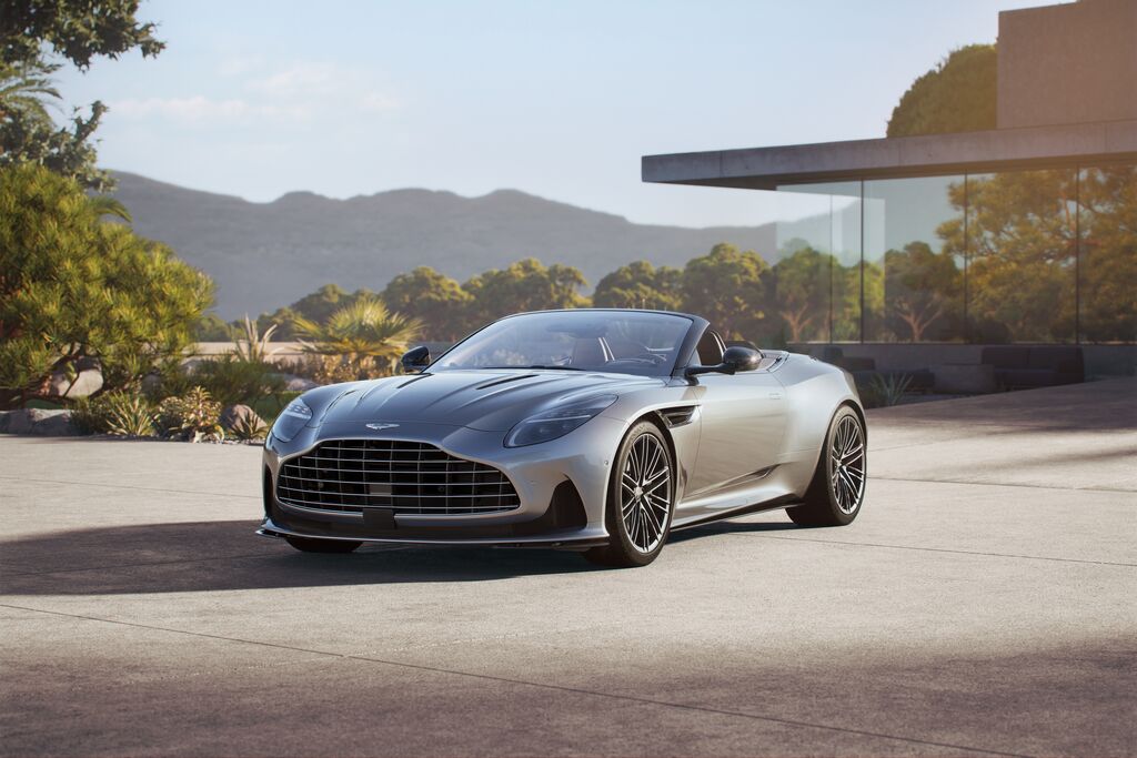 INTRODUCING THE DB12 VOLANTE
